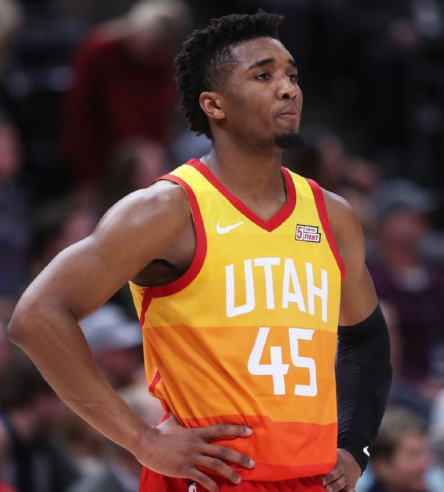 俱樂部高層 俱樂部高層