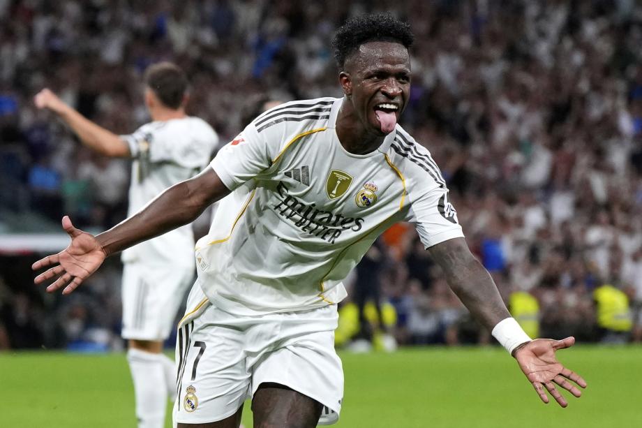 远比胜利来 远比胜利来