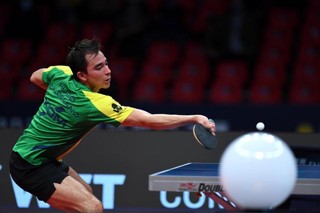 也激励他在 也激励他在